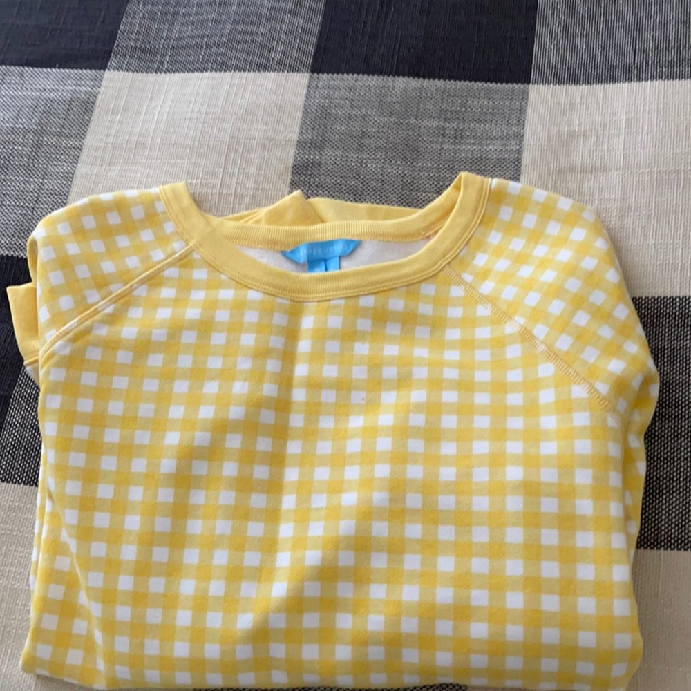 Women’s gingham sweatshirt